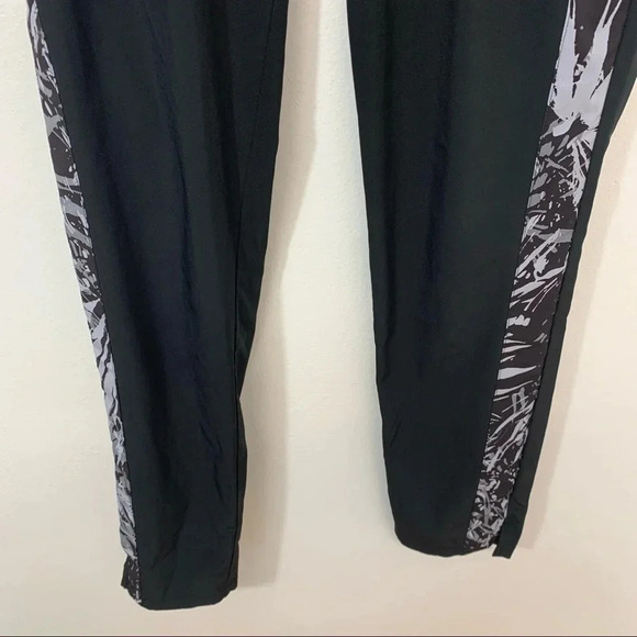 Fabletics Athletic Pants Woman Small Black Elastic Waist Taped Leg Tuxedo Stripe - Picture 3 of 13